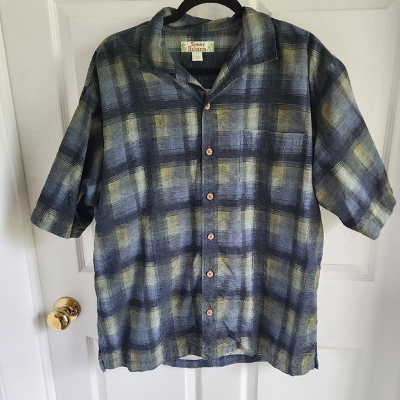 Tommy Bahama Blue and Green Casual Button Down Camp Shirt 100% SILK Medium - Picture 1 of 5